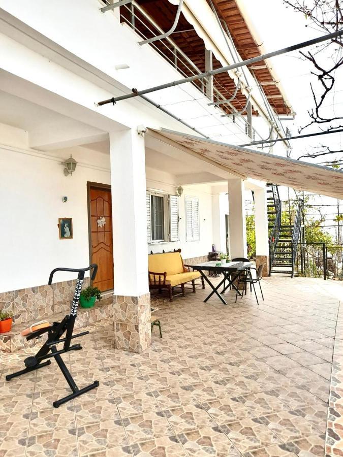 Hotel Lida'S House Lukovë Esterno foto