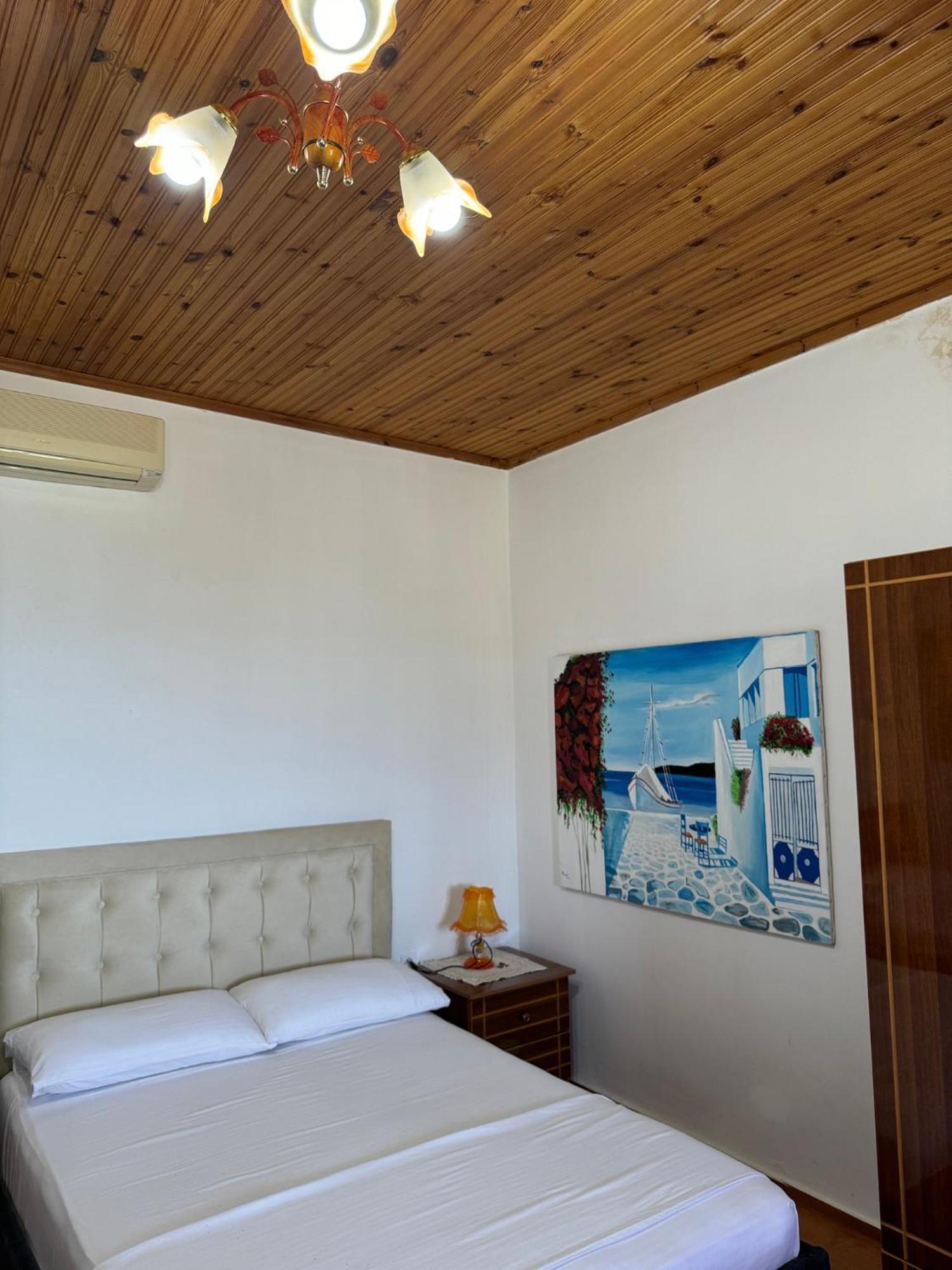 Hotel Lida'S House Lukovë Esterno foto